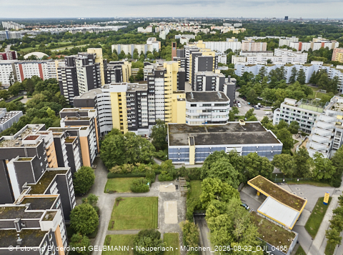 22.08.2025 - Marx-Zentrum und Karl-Marx-Ring 52-62 in Neuperlach