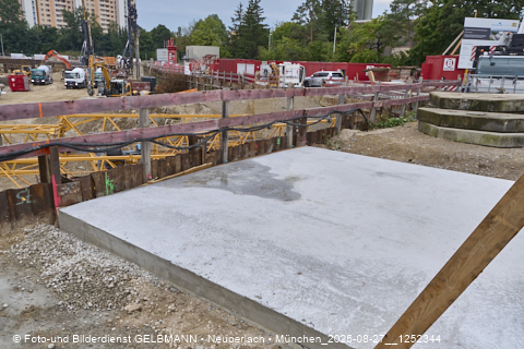 27.08.2025 - DEMOS-Baustelle und BayernHeim-Baustelle Alexiqauartier in Neuperlach