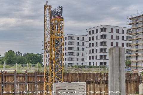 27.08.2025 - DEMOS-Baustelle und BayernHeim-Baustelle Alexiqauartier in Neuperlach