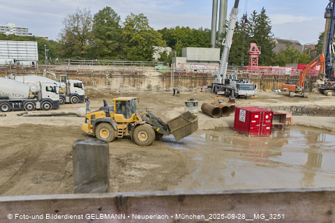 28.08.2025 - DEMOS-Baustelle und BayernHeim-Baustelle Alexiqauartier und BayernHeim in Neuperlach