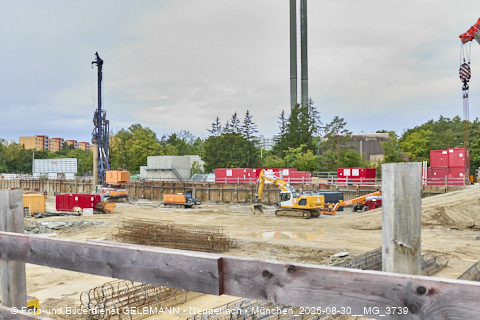 30.08.2025 - DEMOS-Baustelle und BayernHeim-Baustelle Alexiqauartier und BayernHeim in Neuperlach