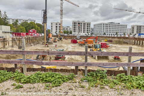 30.08.2025 - DEMOS-Baustelle und BayernHeim-Baustelle Alexiqauartier und BayernHeim in Neuperlach