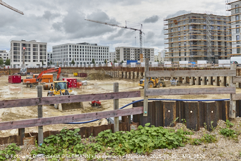 30.08.2025 - DEMOS-Baustelle und BayernHeim-Baustelle Alexiqauartier und BayernHeim in Neuperlach