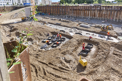 03.09.2025 - DEMOS-Baustelle und BayernHeim-Baustelle Alexiqauartier und BayernHeim in Neuperlach