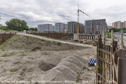 Baustelle Alexisquartier und BayernHeim in Neuperlach