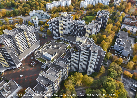 21.10.2025 - Marx-Zentrum und Karl-Marx-Ring 52-62 mit Umgebung in Neuperlach