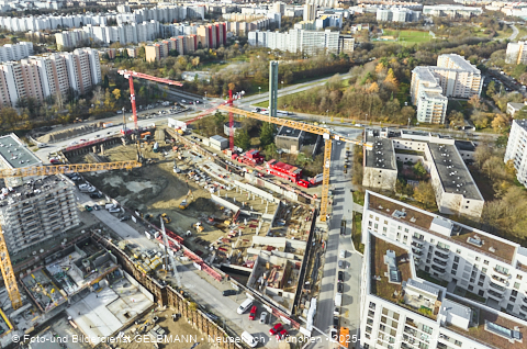 Baustelle Alexisquartier und BayernHeim in Neuperlach