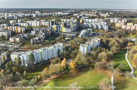 Marx-Zentrum und Karl-Marx-Ring 52-62 und Umgebung