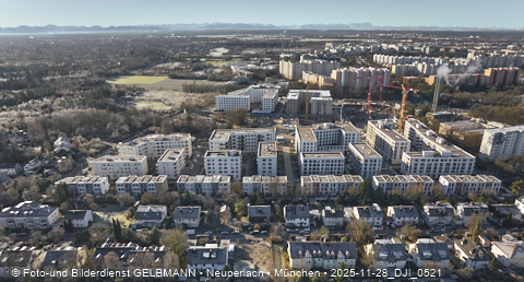 28.11.2025 - Baustelle Alexisquartier mit DEMOS und BayernHeim in Neuperlach