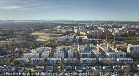 28.11.2025 - Baustelle Alexisquartier mit DEMOS und BayernHeim in Neuperlach