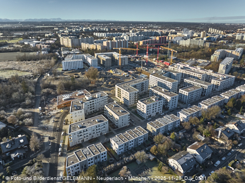 28.11.2025 - Baustelle Alexisquartier mit DEMOS und BayernHeim in Neuperlach