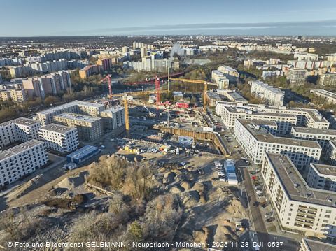 28.11.2025 - Baustelle Alexisquartier mit DEMOS und BayernHeim in Neuperlach